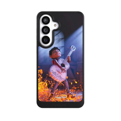 Samsung Galaxy S26+ NIVOcore Miguel Coco Guitar Film Scene