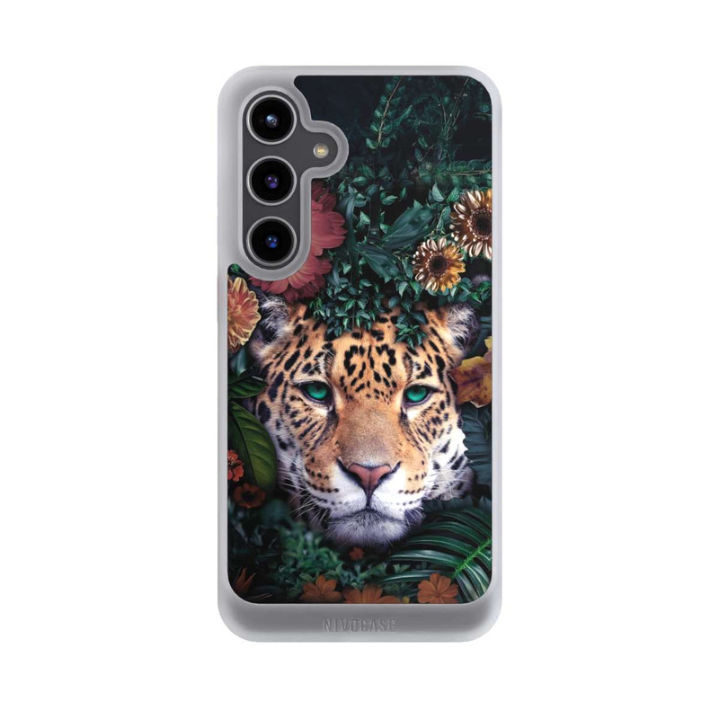 Galaxy S24 + NIVOcore Jaguar in the jungle green