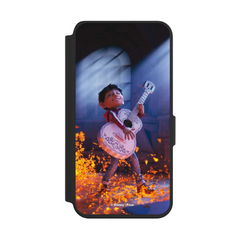 Samsung Galaxy S24 NIVOflip Miguel Coco Guitar Film Scene