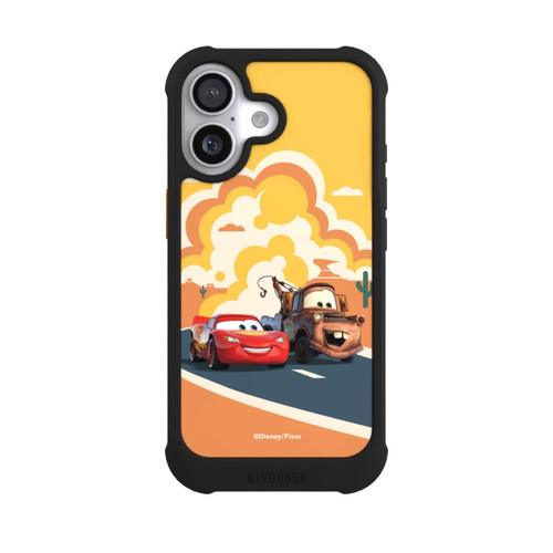 Apple iPhone 17 NIVOmax Disney Cars Lightning McQueen Und Hook on the Road