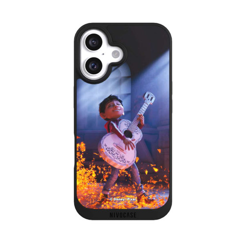 Apple iPhone 16 NIVOpure Miguel Coco Guitar Film Scene